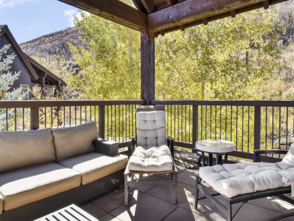 Silver Star Ski in Ski out and shuttle to Park City